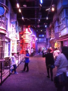 559145_10150924746257303_830634280_n