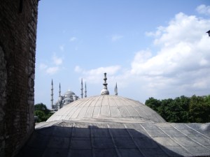 LMG67320211893468_000193