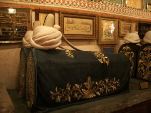 LMG67320211893468_000203