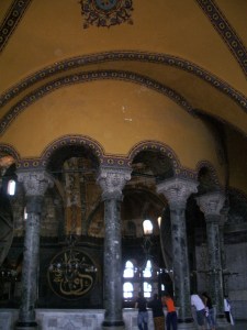 LMG67320211893468_000217