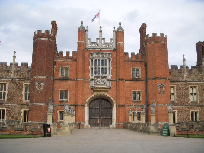 hampton court UK