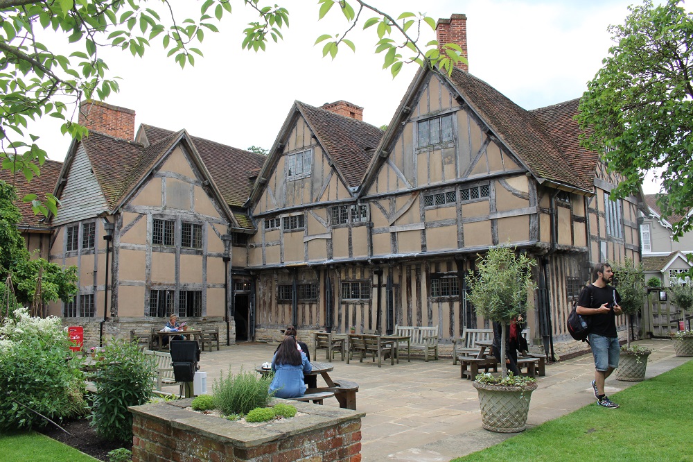 Hall's croft Stratford