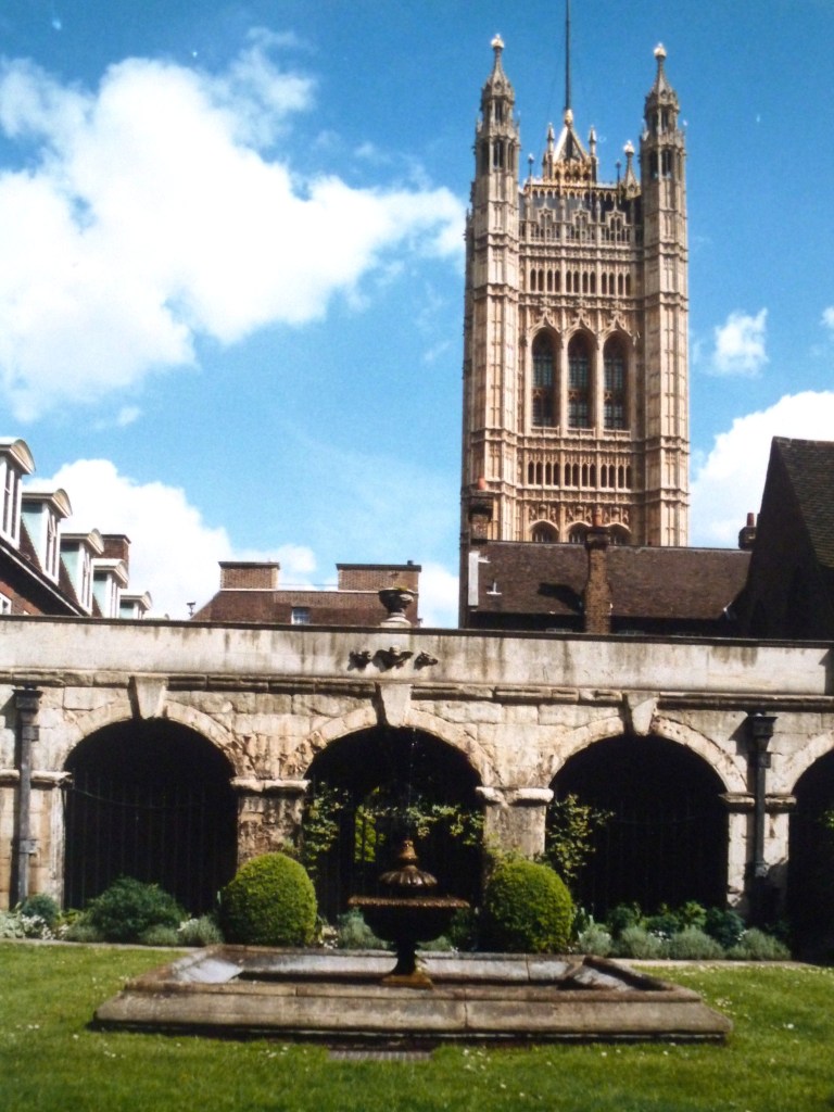 City of Westminster | Globe-trottine, image size:768x1024