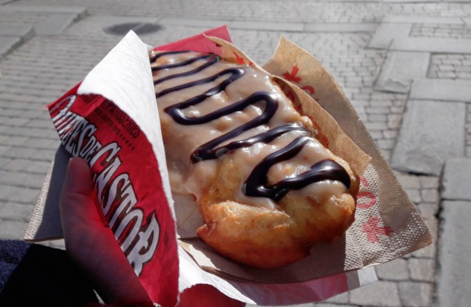 queue de castor mont tremblant canada