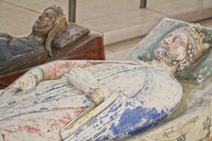 gisants Richard coeur de Lion et Isabelle d'Angoulême Fontevraud
