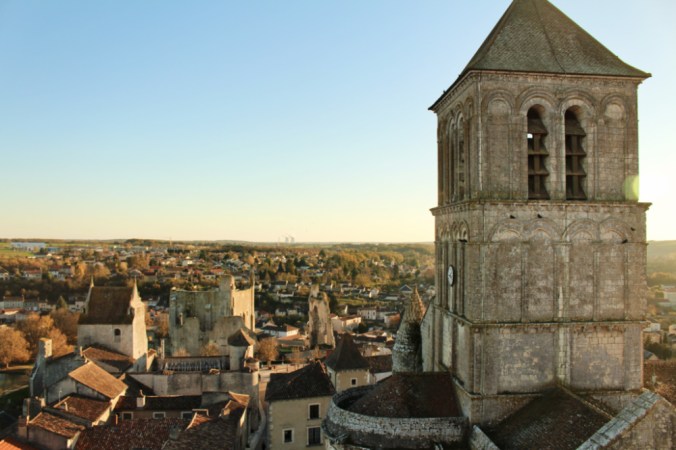 vue donjon Chauvigny