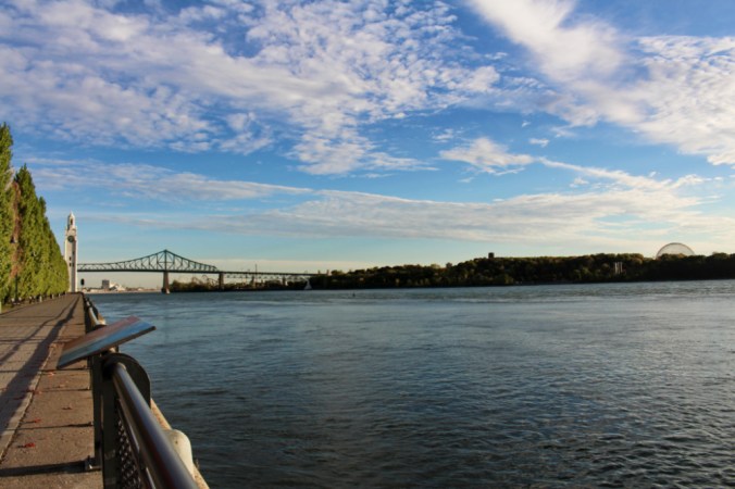 tour de l'horloge Montréal