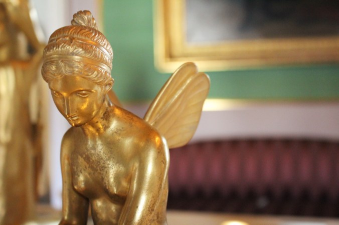 Amalienborg statue dorée Copenhague